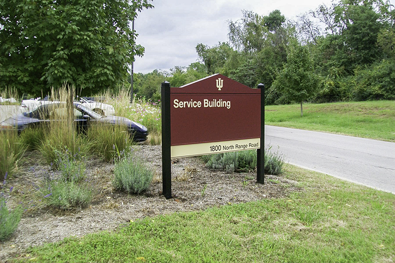 exterior wayfinding university signage