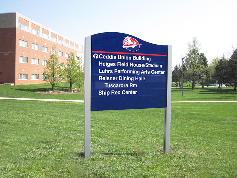 exterior college campus wayfinding signage