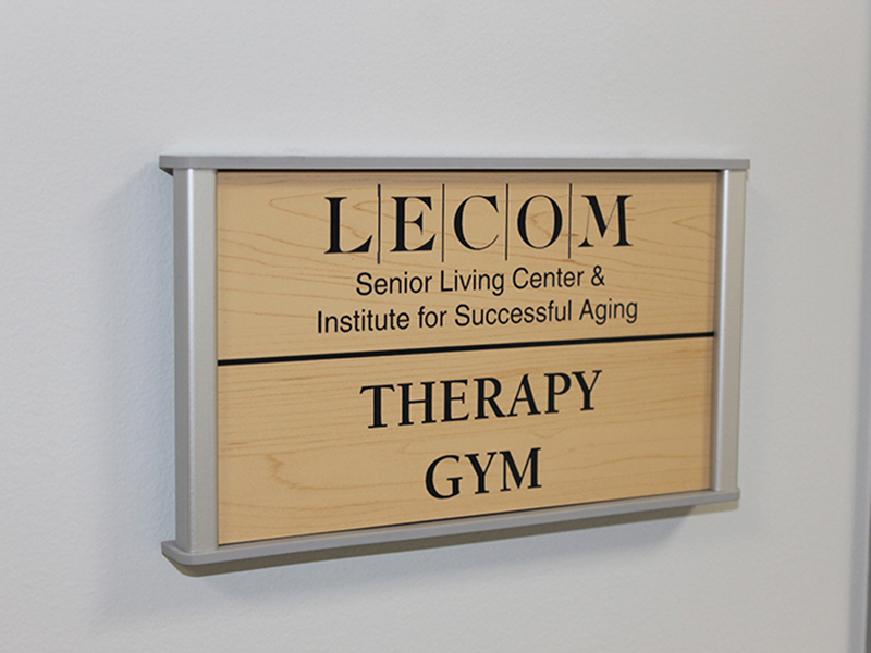 lecomsenior3